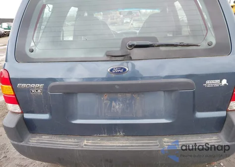 2001 Ford Escape Xls z USA, uszkodzony, nr VIN 1FMYU02BX1KF86357